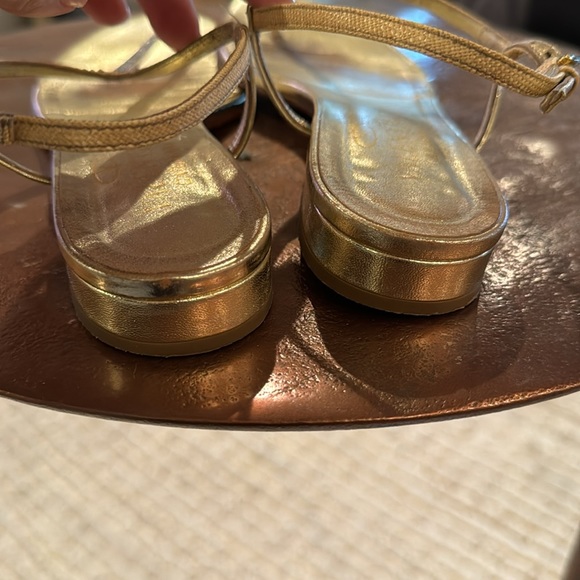 Valentino gold sandals. Size 38. - Picture 3 of 7